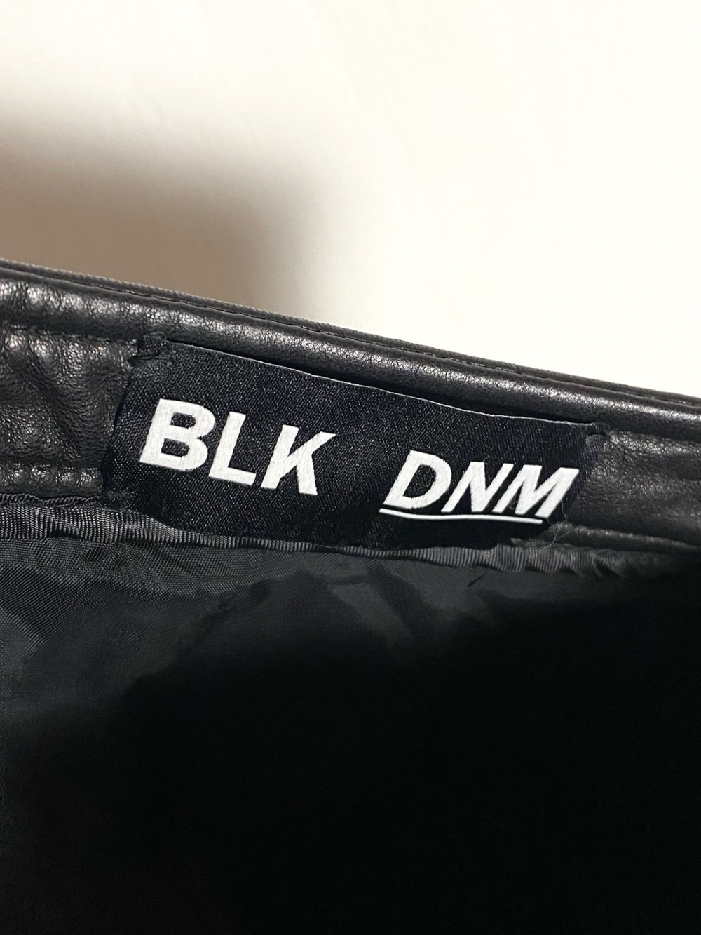 BLK DNM Leather Shorts - Picture 4 of 6